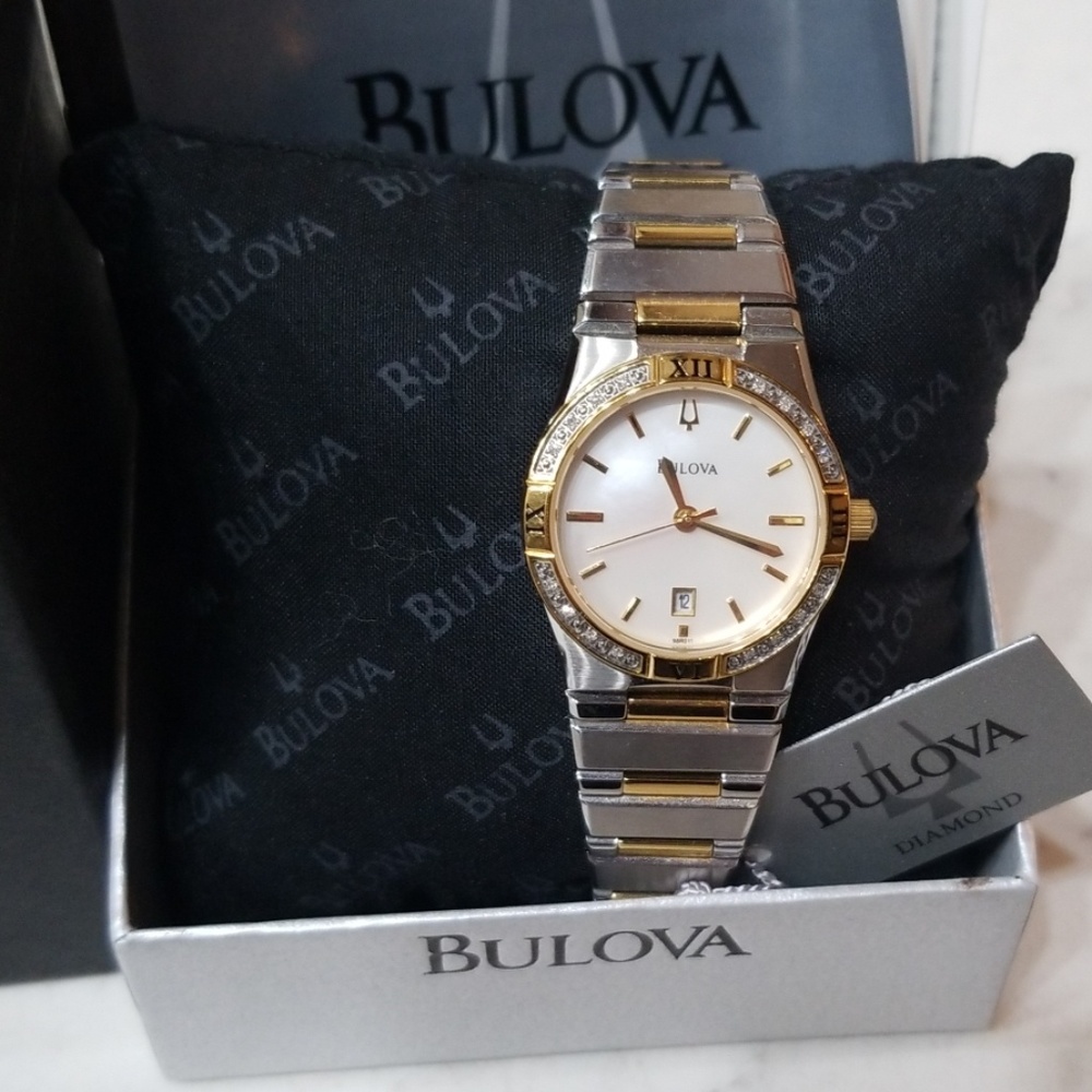 Bulova Womens 16 Diamond Watch